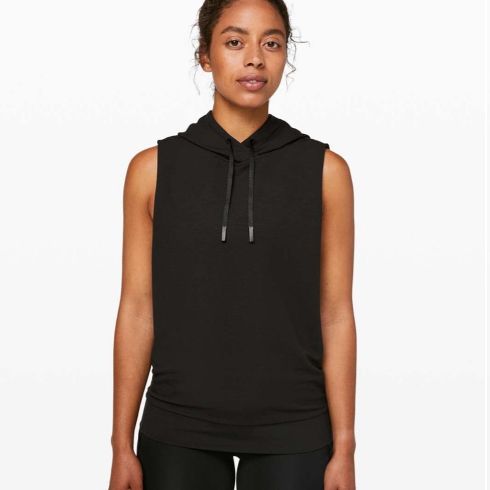 lululemon x Barry’s Bootcamp Stronger As One Sleeveless Muscle Hoodie